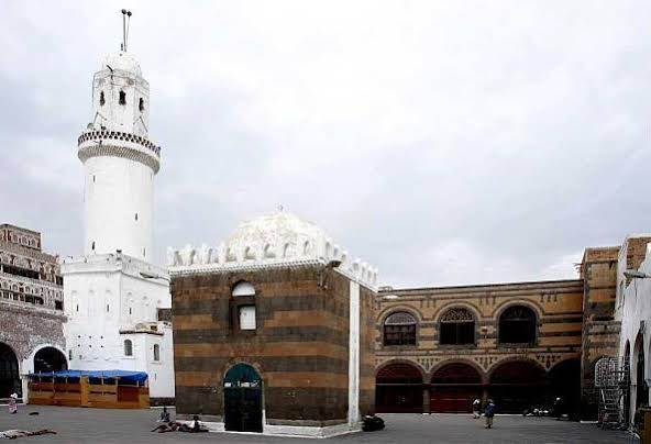 يوميات رمضانية الجامع الكبير في صنعاء باليمن