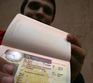 ارتفاع رسوم تأشيرة بريطانيا قيمة الزيادة وموعد الارتفاع