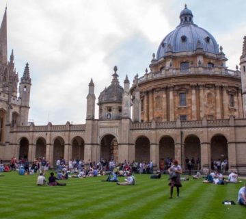 أفضل 20 جامعة في بريطانيا 2023