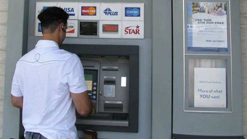 كيف تتجنب الاستخدام الخاطئ لبطاقات الإئتمان أثناء السفر؟